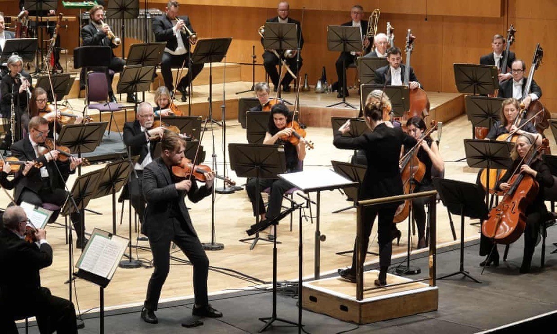 Daniel Pioro onstage with BBC Philharmonic